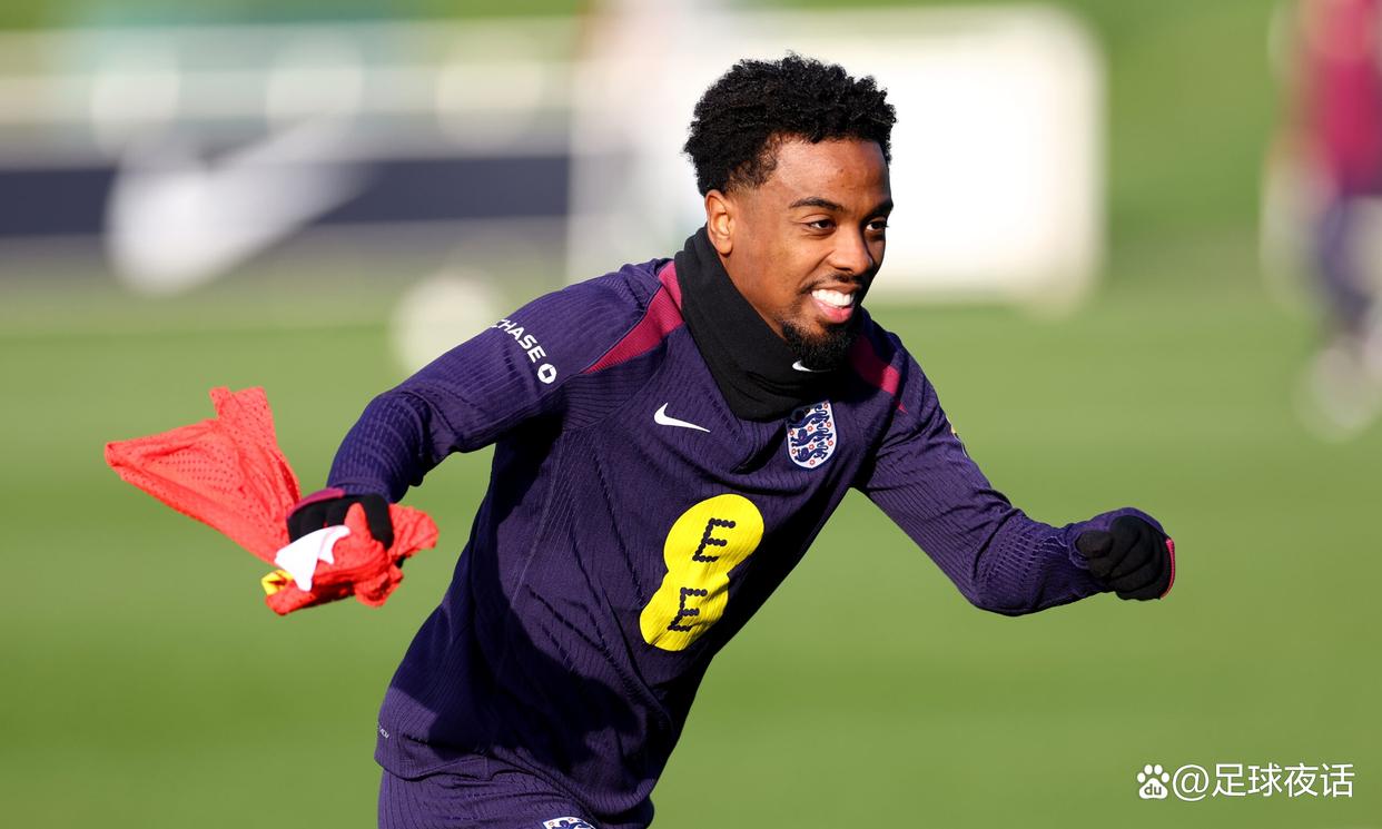 kaiyun-关于法甲倒计时，西汉姆关键时刻回应争议，细节引发关注，底气十足，年轻球员得到机会的信息